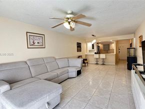 6200 NW 44th St 208, Lauderhill FL 33319