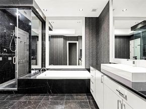 6000 Island Blvd 203, Aventura FL 33160