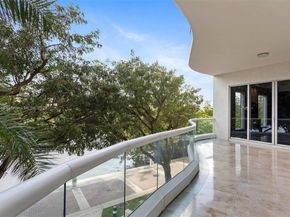 6000 Island Blvd 203, Aventura FL 33160