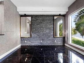 6000 Island Blvd 203, Aventura FL 33160