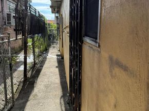 2751 NW 24th Ave, Miami FL 33142