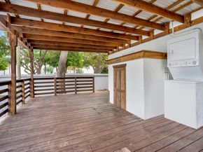 2055 NE 140th St, North Miami Beach FL 33181