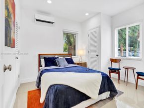 2055 NE 140th St, North Miami Beach FL 33181