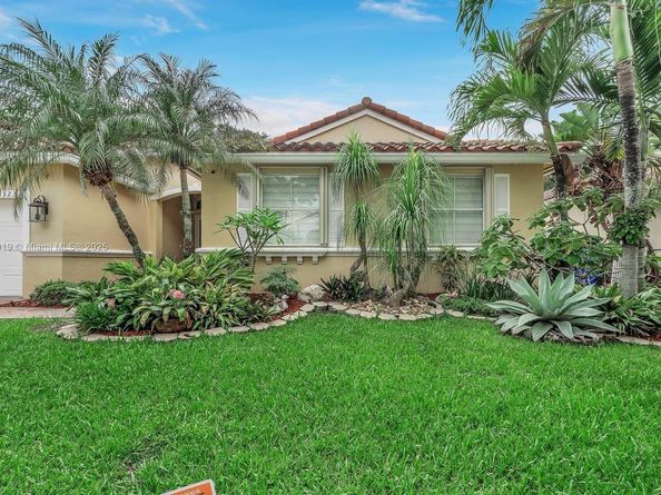 5323 SW 34th Way, Hollywood FL 33312