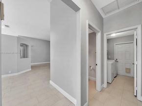 5323 SW 34th Way, Hollywood FL 33312