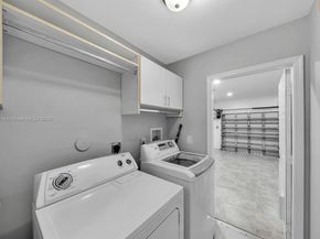 5323 SW 34th Way, Hollywood FL 33312