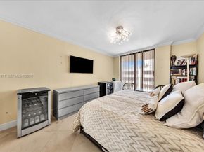 8877 Collins Ave PH2, Surfside FL 33154