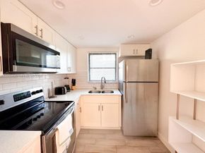 664 SE 20th Ave 6, Deerfield Beach FL 33441