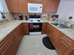 8485 SW 156th Pl 106, Miami FL 33193