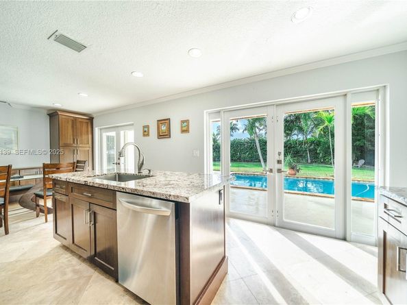 10320 SW 91st St, Miami FL 33176