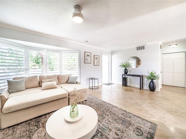 10320 SW 91st St, Miami FL 33176