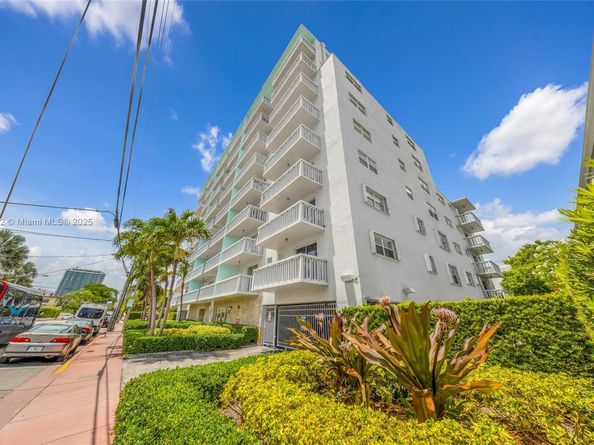 7620 Carlyle Ave 205, Miami Beach FL 33141