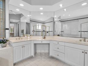 2756 Meadowood Dr, Weston FL 33332