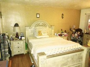 1855 NE 121st St 31, North Miami FL 33181