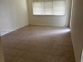 2223 Park Ln 304, Hollywood FL 33021