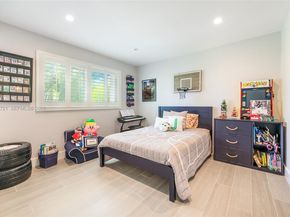 10330 SW 71st Ave, Pinecrest FL 33156