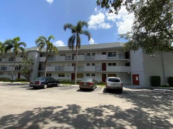 8305 NW 61st St