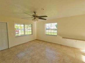 3581 Laurette Ln, Lake Worth FL 33461