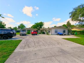 3581 Laurette Ln, Lake Worth FL 33461