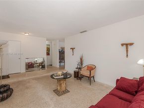 120 NE 175th St, Miami FL 33162