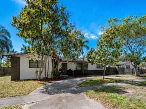 120 NE 175th St, Miami FL 33162