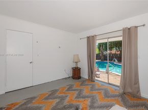 120 NE 175th St, Miami FL 33162