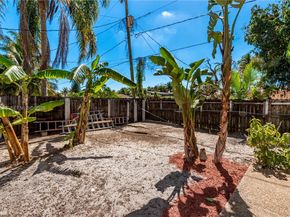 120 NE 175th St, Miami FL 33162