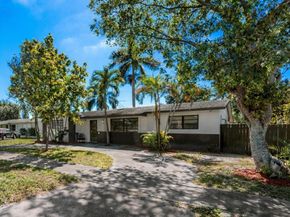 120 NE 175th St, Miami FL 33162