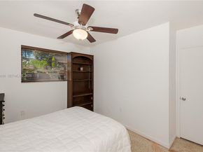 120 NE 175th St, Miami FL 33162