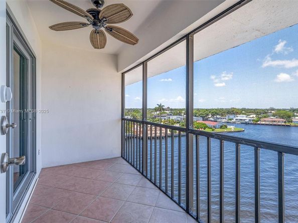 1839 Middle River Dr 501, Fort Lauderdale FL 33305