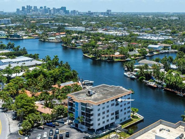 1839 Middle River Dr 501, Fort Lauderdale FL 33305
