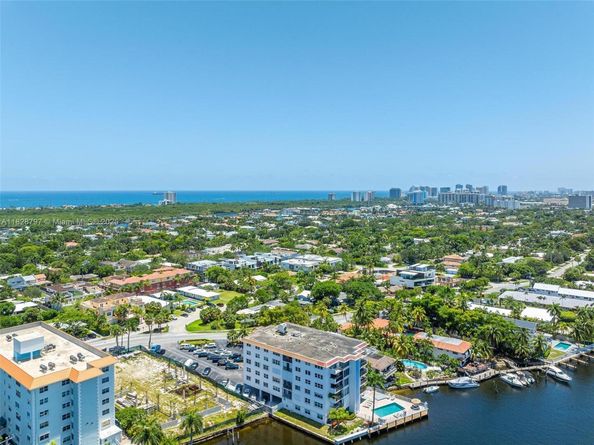 1839 Middle River Dr 501, Fort Lauderdale FL 33305
