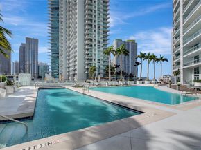 90 SW 3rd St 1602, Miami FL 33130