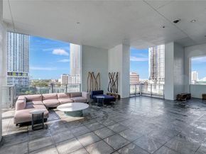 90 SW 3rd St 1602, Miami FL 33130