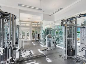 90 SW 3rd St 1602, Miami FL 33130