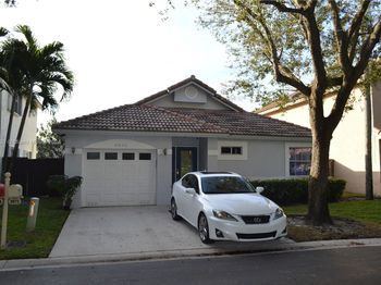 9972 NW 5th Ct