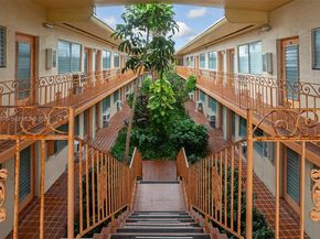 1050 Pennsylvania Ave 29, Miami Beach FL 33139