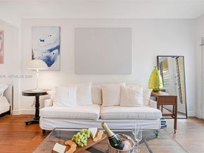 1050 Pennsylvania Ave 29, Miami Beach FL 33139