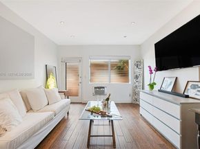 1050 Pennsylvania Ave 29, Miami Beach FL 33139