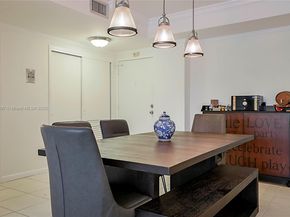 1700 NE 105th St 203, Miami Shores FL 33138