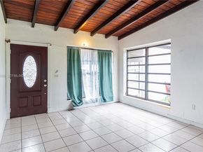 8461 SW 38th St, Miami FL 33155