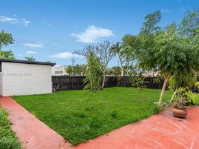 8461 SW 38th St, Miami FL 33155
