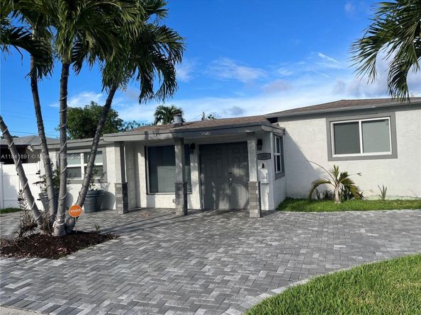 100 NW 8th Ave, Hallandale Beach FL 33009