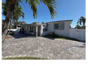 100 NW 8th Ave, Hallandale Beach FL 33009