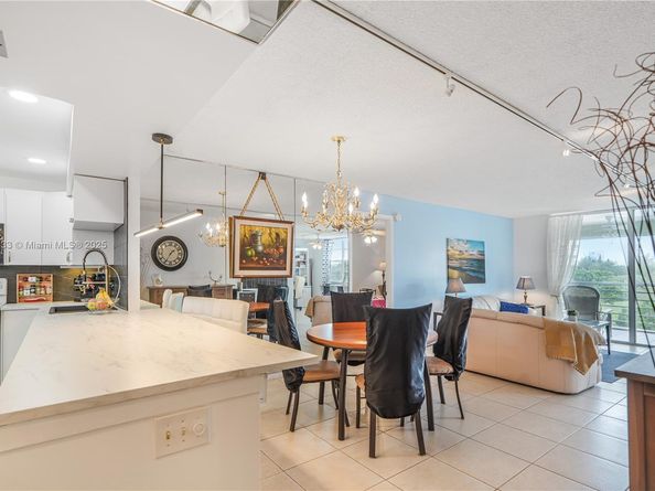 6100 NW 2nd Ave 423, Boca Raton FL 33487