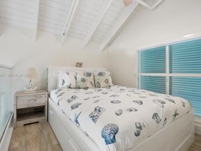 100 S Pointe CABANA 14, Miami Beach FL 33139