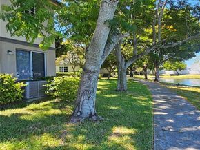 2014 Marsh Harbor Dr, Riviera Beach FL 33404