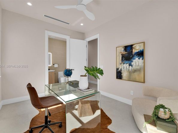 915 NE 17th Ter, Fort Lauderdale FL 33304