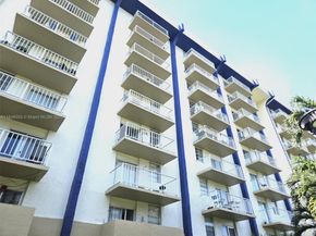 4550 NW 9th St 709E, Miami FL 33126