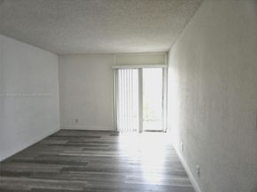4550 NW 9th St 709E, Miami FL 33126